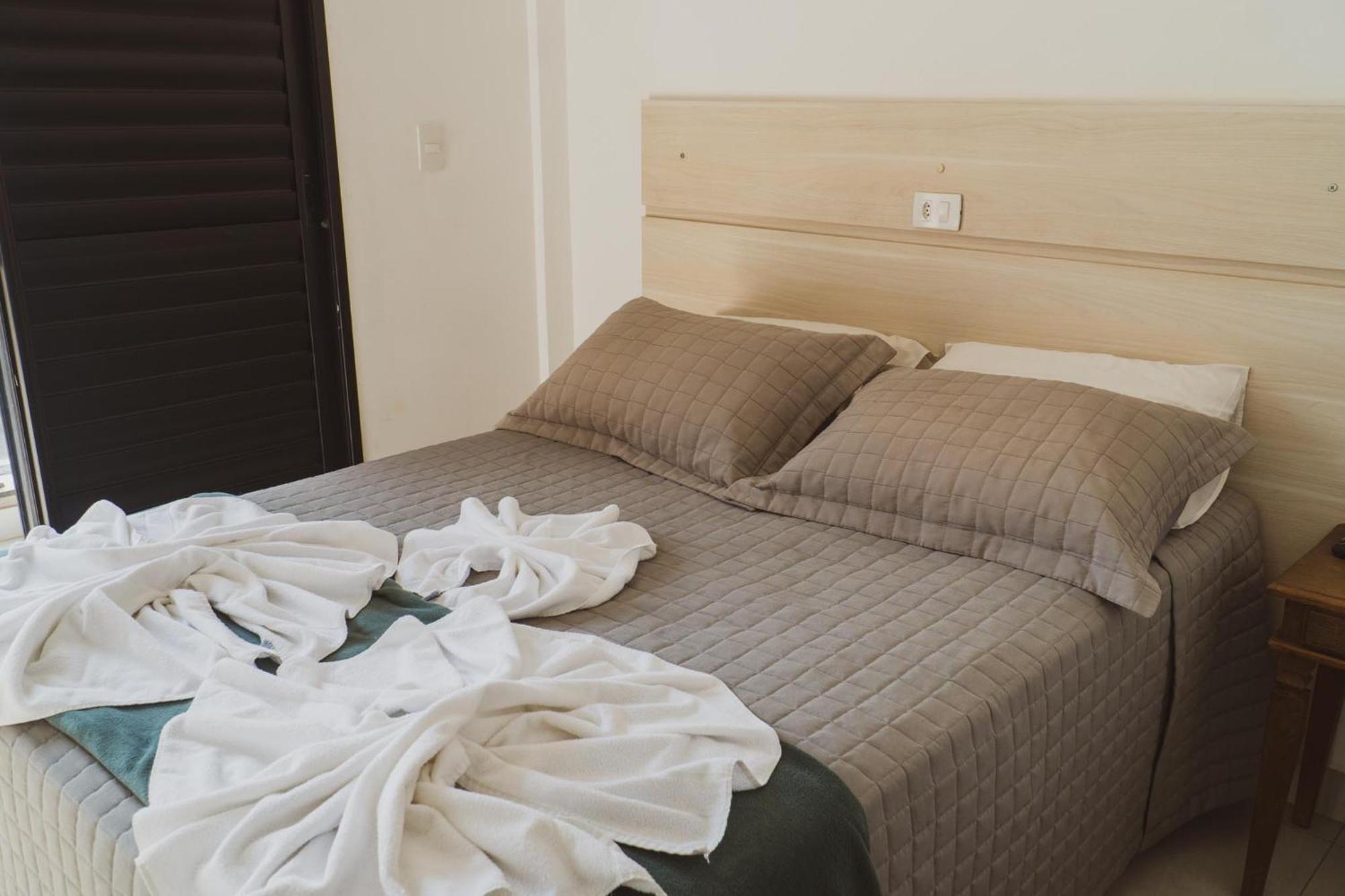 Hotel Casablanca Санта-Барбара-д'Уесті Екстер'єр фото