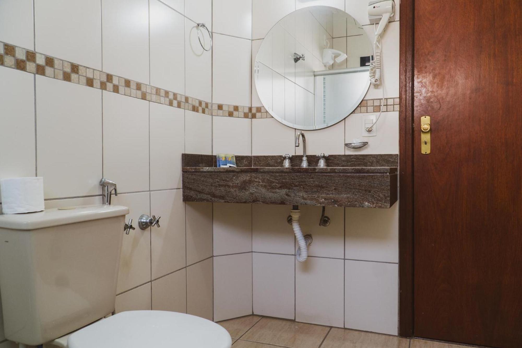 Hotel Casablanca Санта-Барбара-д'Уесті Екстер'єр фото